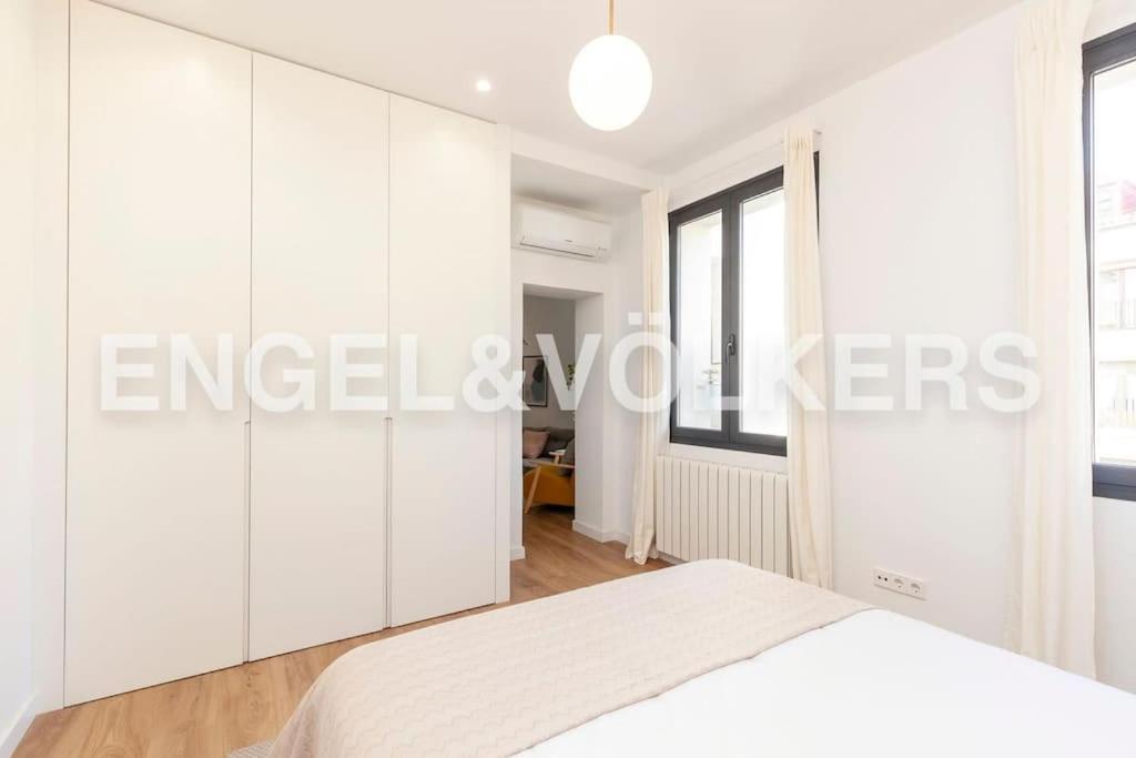 Moderno Apartamento En Pleno Centro Madrid Exteriör bild
