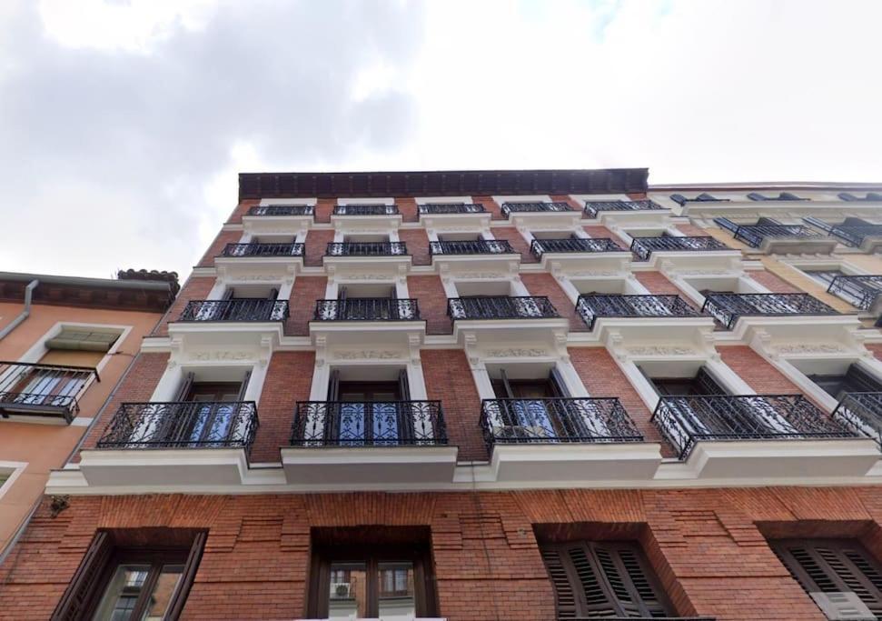 Moderno Apartamento En Pleno Centro Madrid Exteriör bild